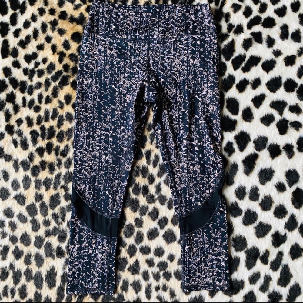 Gaiam printed crop leggings
